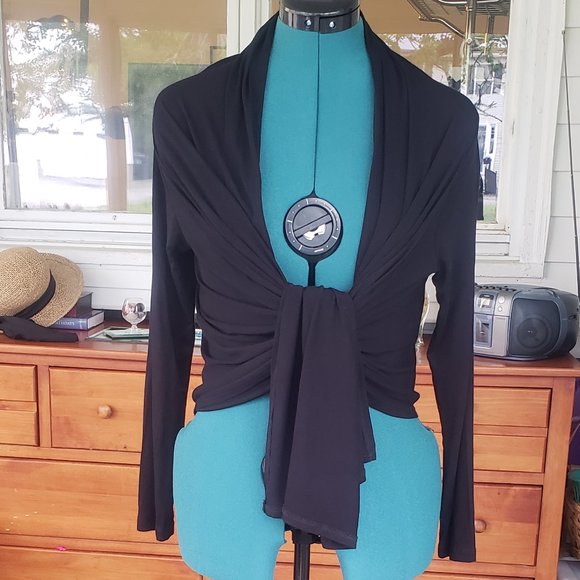 Cable & Gauge High Low Cardigan Wrap - Picture 2 of 12